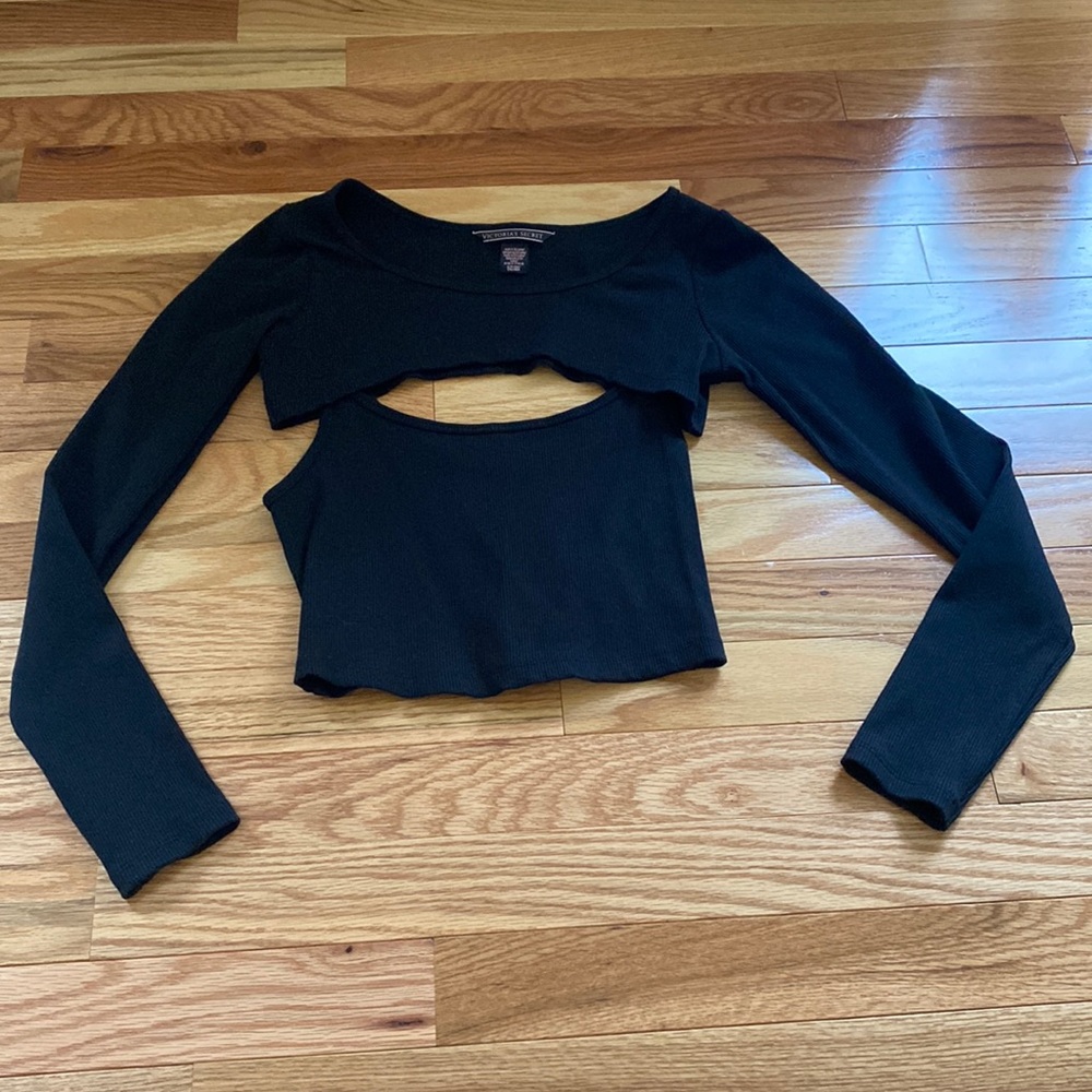 Victoria Secret Crop Long Sleeve Top size s